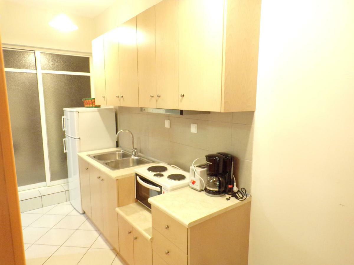 Christine'S Downtown Suites 카발라 외부 사진